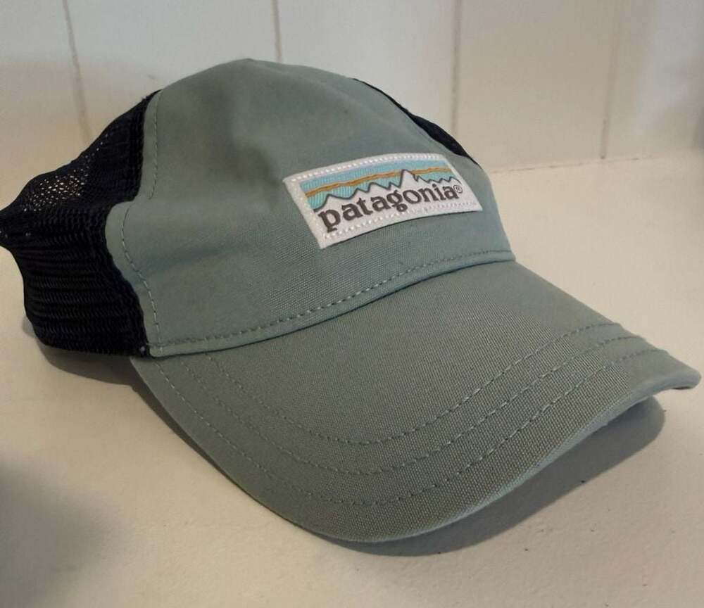 Patagonia P-6 Logo Trucker Hat in Gray and Navy Mesh